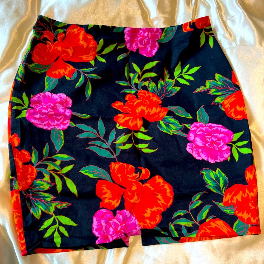 Express Floral Skirt